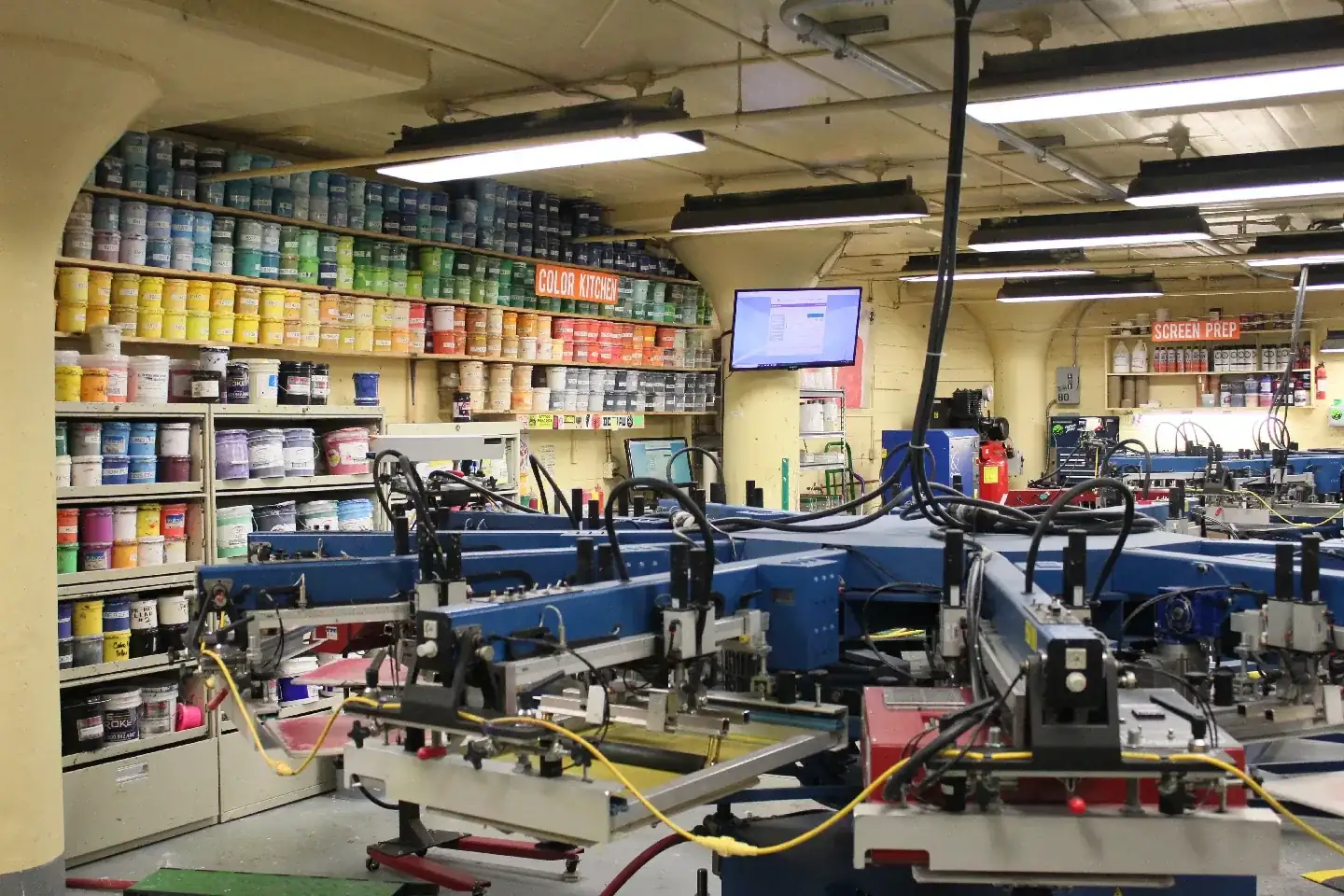 Screen printing workshop for bulk workwear orders — Farnborough UK